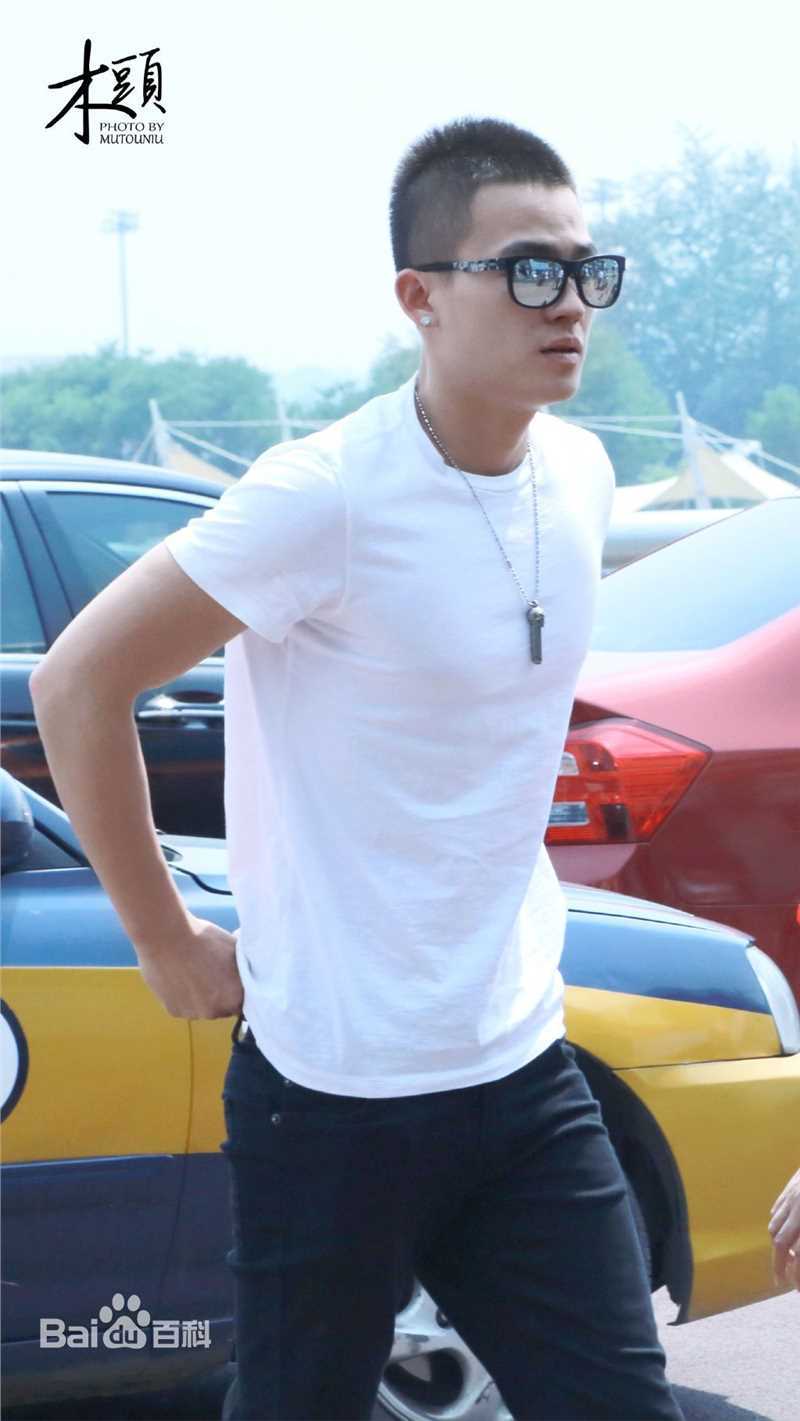 欧豪(Oho Ou)机场秀壁纸壁纸