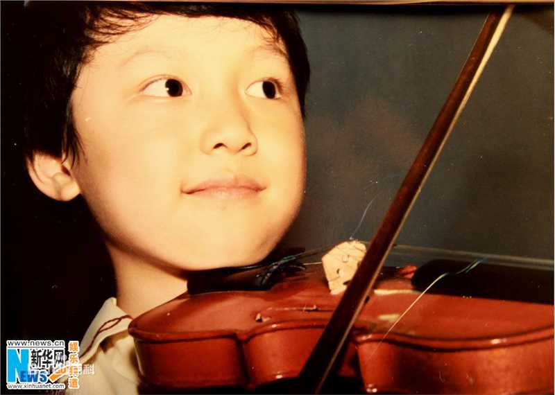 冯绍峰(William Feng)童年珍贵影像性感图片图集