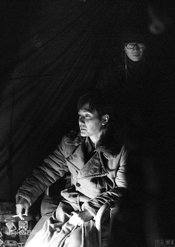 最全冯绍峰(William Feng)在电影《黄金时代》中的壁纸