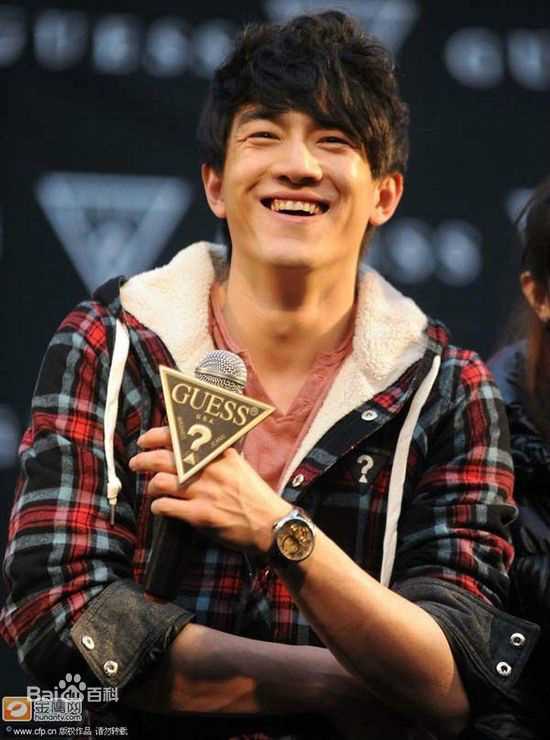 林更新(Kenny Lin)活动相关性感图片壁纸