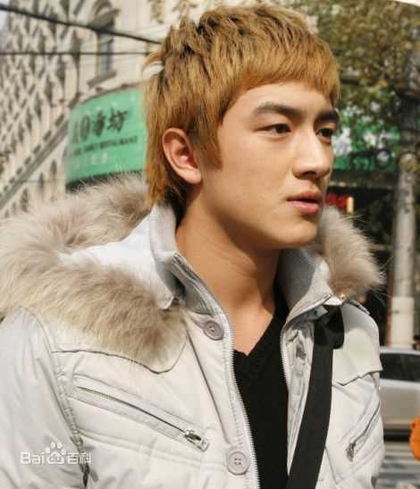 林更新(Kenny Lin)生活照性感图片图集