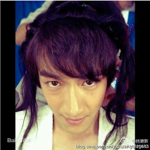 林更新(Kenny Lin)生活照性感图片图集