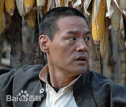 王巍巍子高清剧照