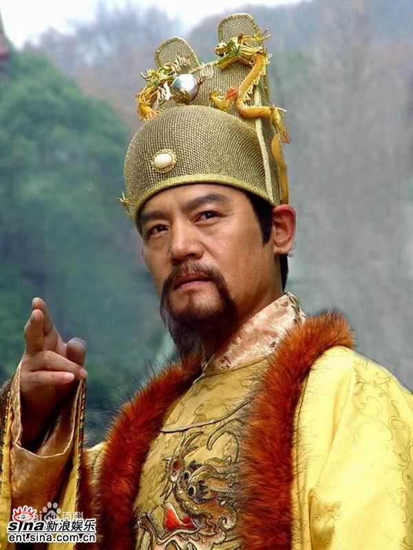 王巍巍子高清剧照