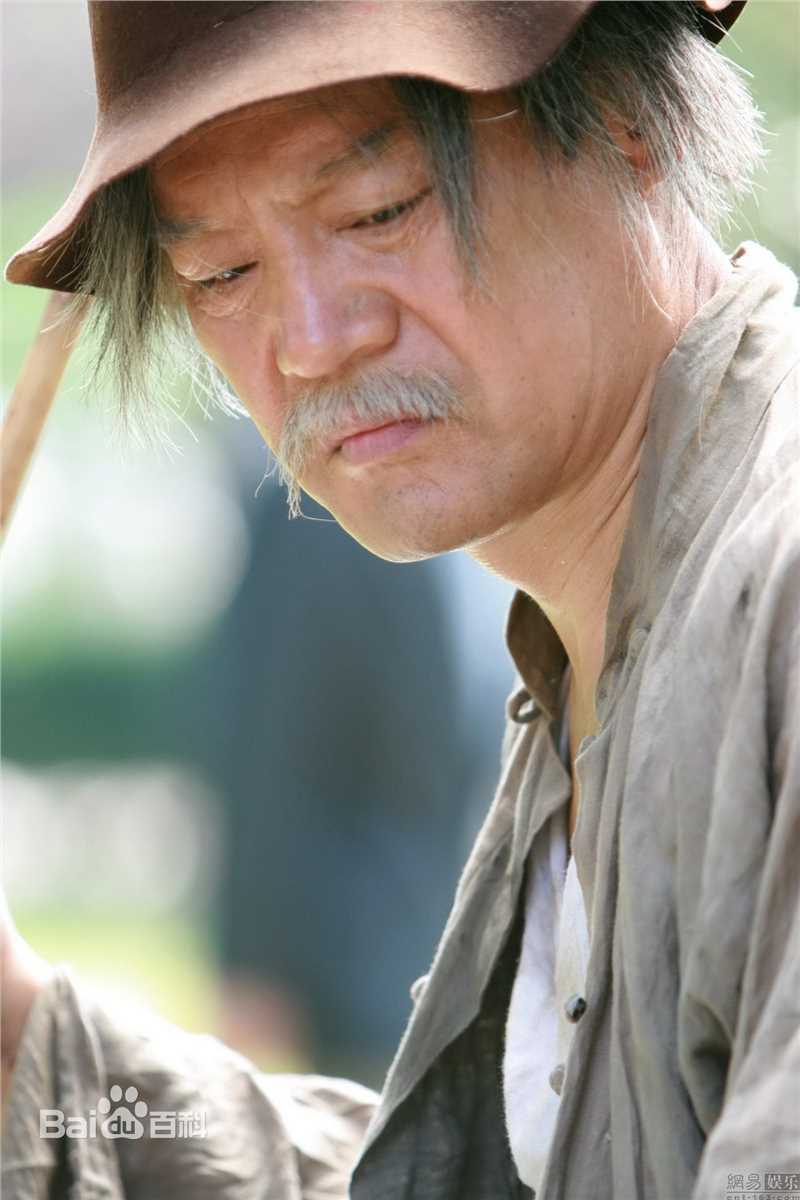 王巍电视剧《地下地上》剧照