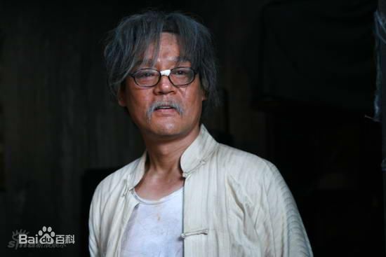 王巍电视剧《地下地上》剧照