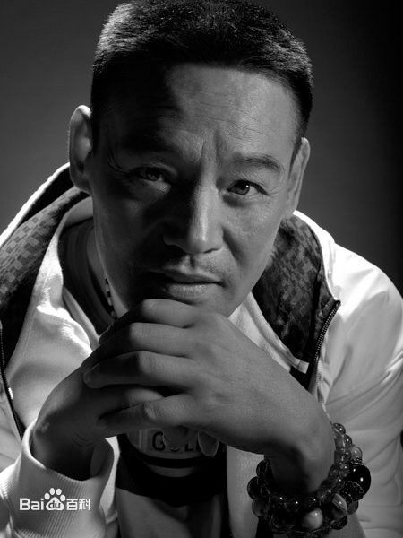 高清王巍性感图片