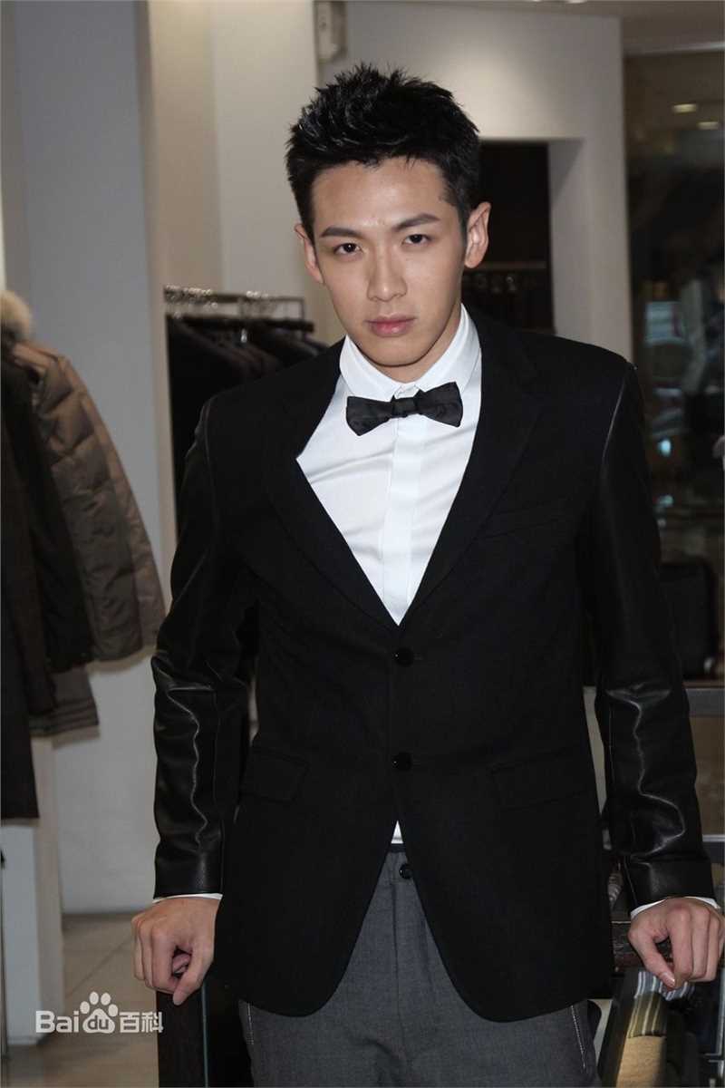 柯震东(Kai Ko)西装照图册