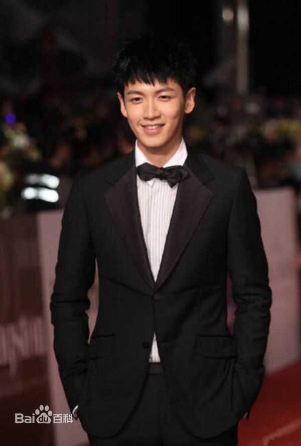 柯震东(Kai Ko)西装照图册