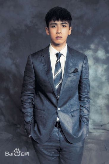 柯震东(Kai Ko)西装照图册