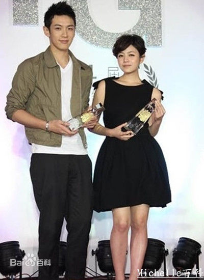 陈妍希(Michelle Chen)典礼奖项性感图片壁纸