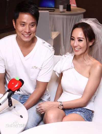 关颖(Terri Kwan)结婚壁纸壁纸