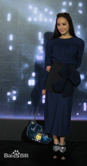 关颖(Terri Kwan)生活照性感图片图集