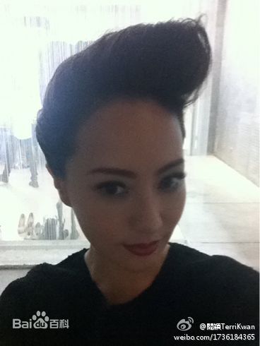 关颖(Terri Kwan)生活照性感图片图集