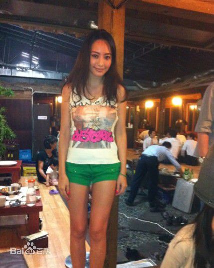 关颖(Terri Kwan)生活照性感图片图集