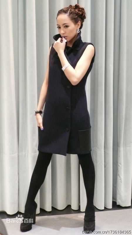 关颖(Terri Kwan)微博贴图（二）性感图片图集