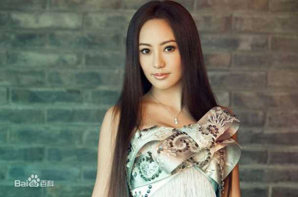 关颖(Terri Kwan)前后照片