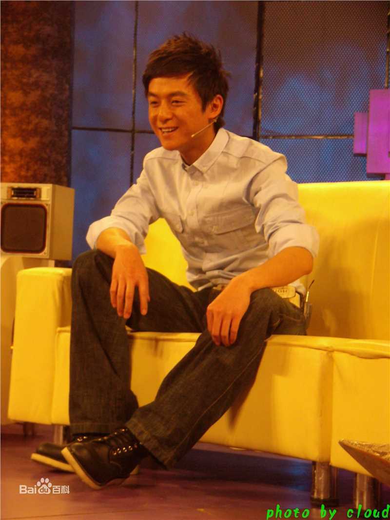 朱雨辰(zhuyuchen)百变前后照片