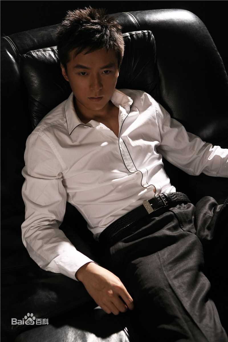 朱雨辰(zhuyuchen)百变前后照片