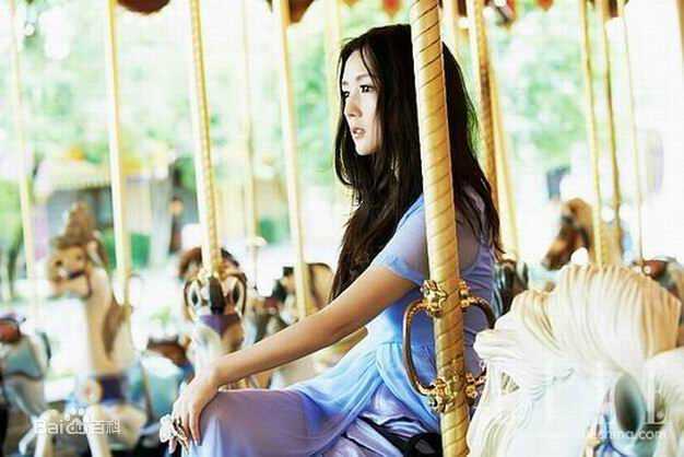 何洁(J.He)“情歌手”阿花时期壁纸壁纸