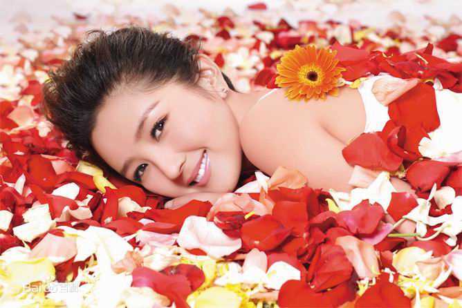 何洁(J.He)前后照片