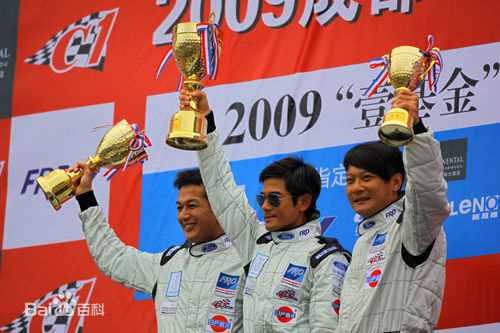 郭富城(Aaron Kwok)看望儿童生活照相册