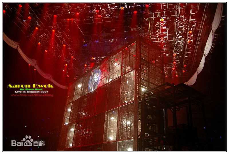 郭富城(Aaron Kwok)450度旋转舞台素颜照相册