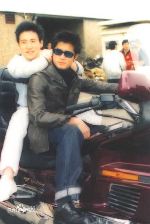 郭富城(Aaron Kwok)经典合影壁纸壁纸