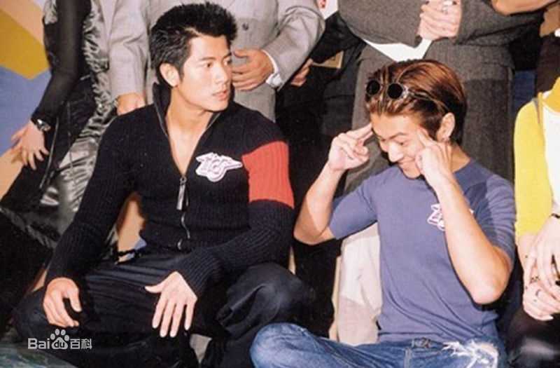 郭富城(Aaron Kwok)经典合影壁纸壁纸