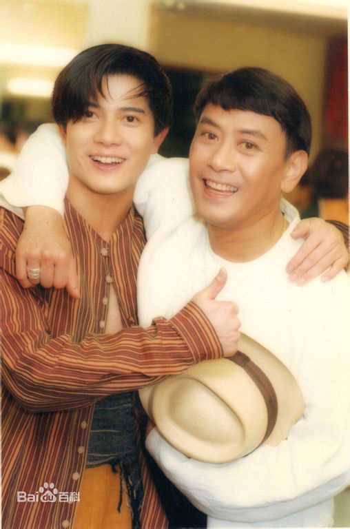 郭富城(Aaron Kwok)经典合影壁纸壁纸