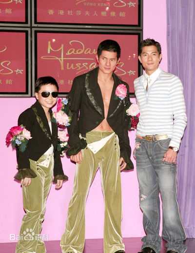 郭富城(Aaron Kwok)个人生活前后照片