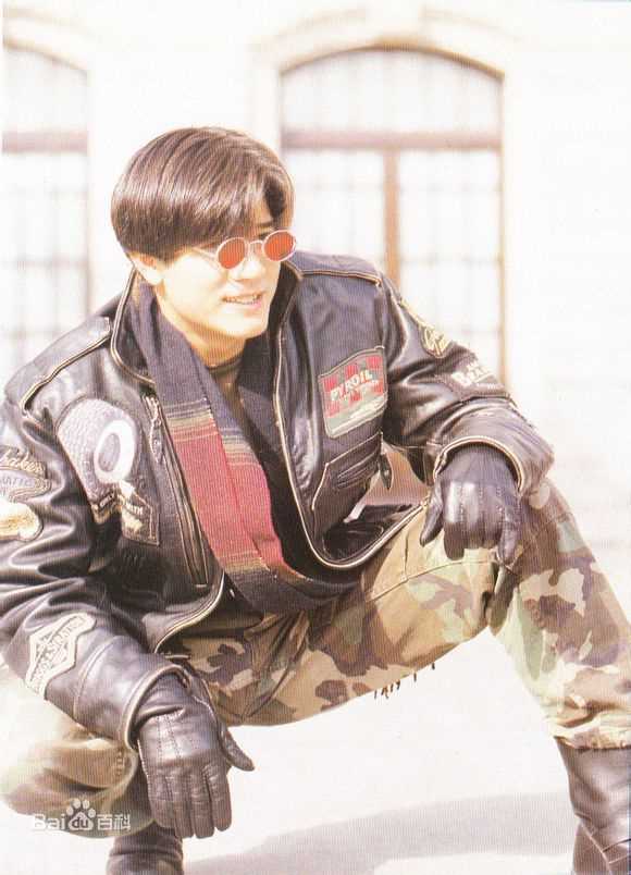 郭富城(Aaron Kwok)百变发型图片图册