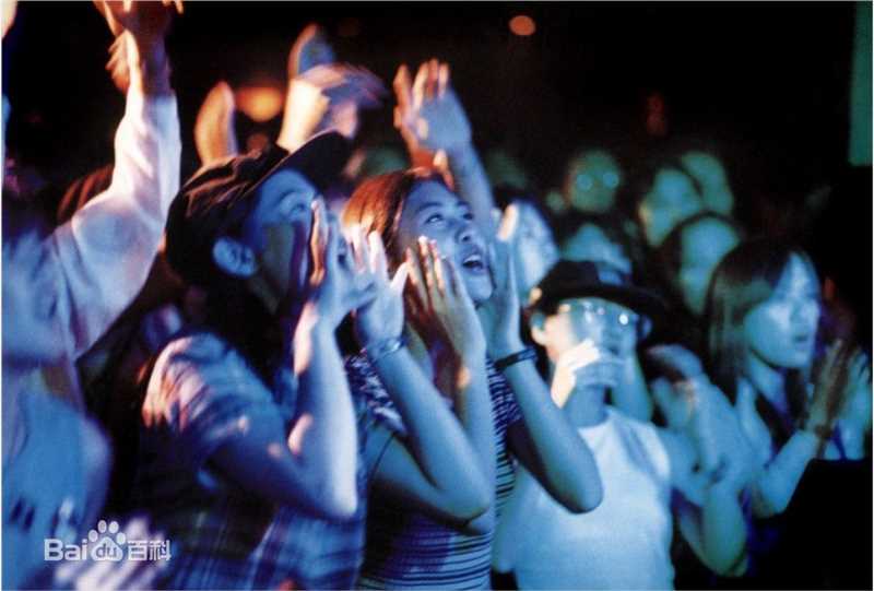 刘若英(Rene Liu)美丽在唱歌图片图集