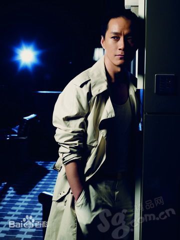 冯远征个人照前后照片