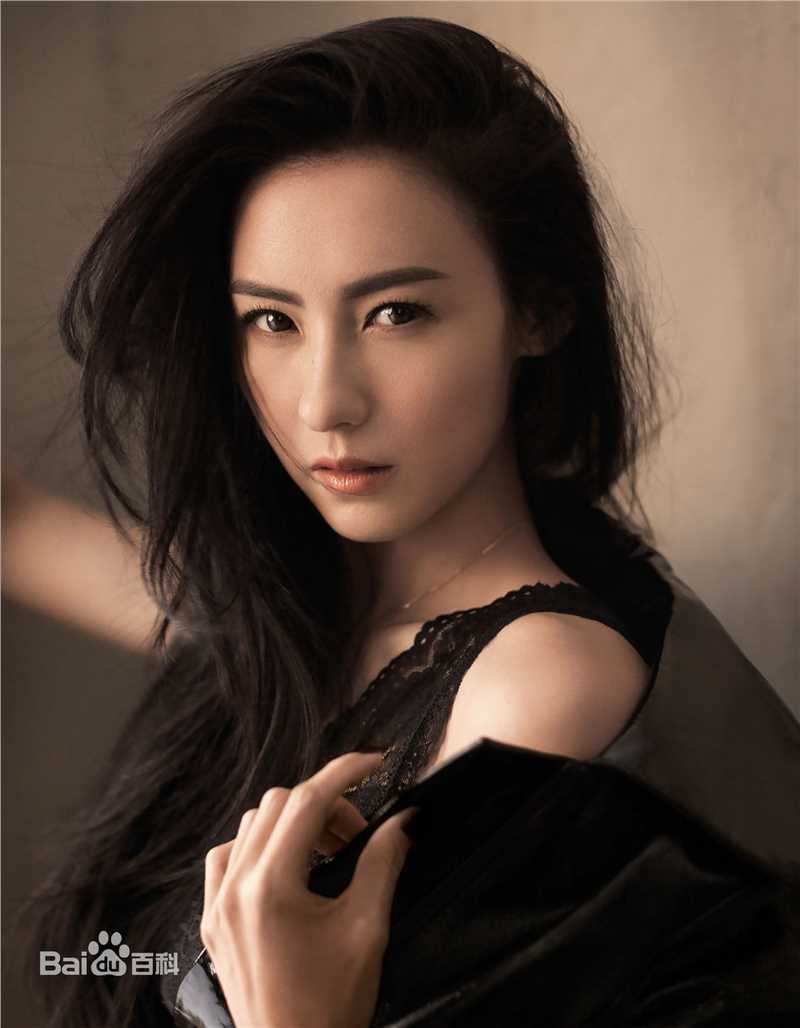 张柏芝(Cecilia Cheung)时尚先生前后照片