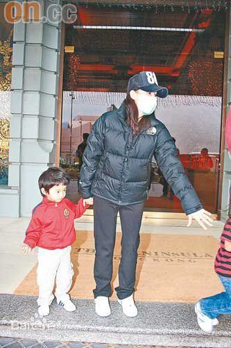 最新张柏芝(Cecilia Cheung)精彩图册