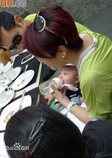 最新张柏芝(Cecilia Cheung)精彩图册5