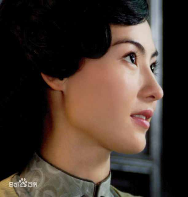 最优质张柏芝(Cecilia Cheung)在电视剧《天涯歌女》中扮演的周璇中的相册