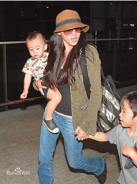 精选张柏芝(Cecilia Cheung)精彩图册3