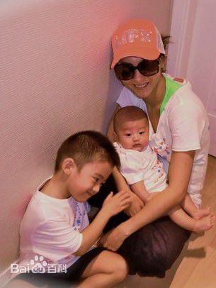 高清张柏芝(Cecilia Cheung)精彩图册1