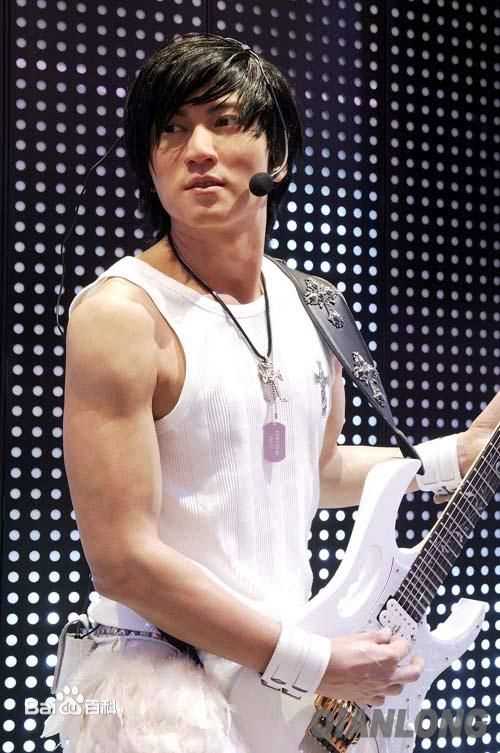 最新谢霆锋(Nicholas Tse（尼古拉斯 . 谢）)性感图片