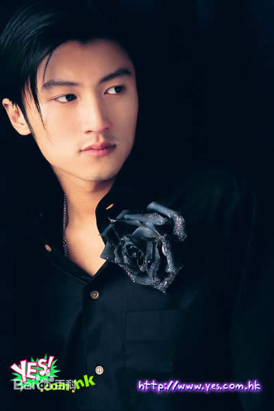 最新谢霆锋(Nicholas Tse（尼古拉斯 . 谢）)性感图片