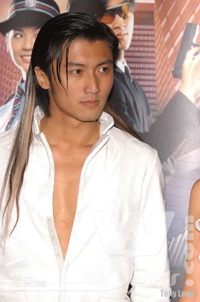 最新谢霆锋(Nicholas Tse（尼古拉斯 . 谢）)精彩图册