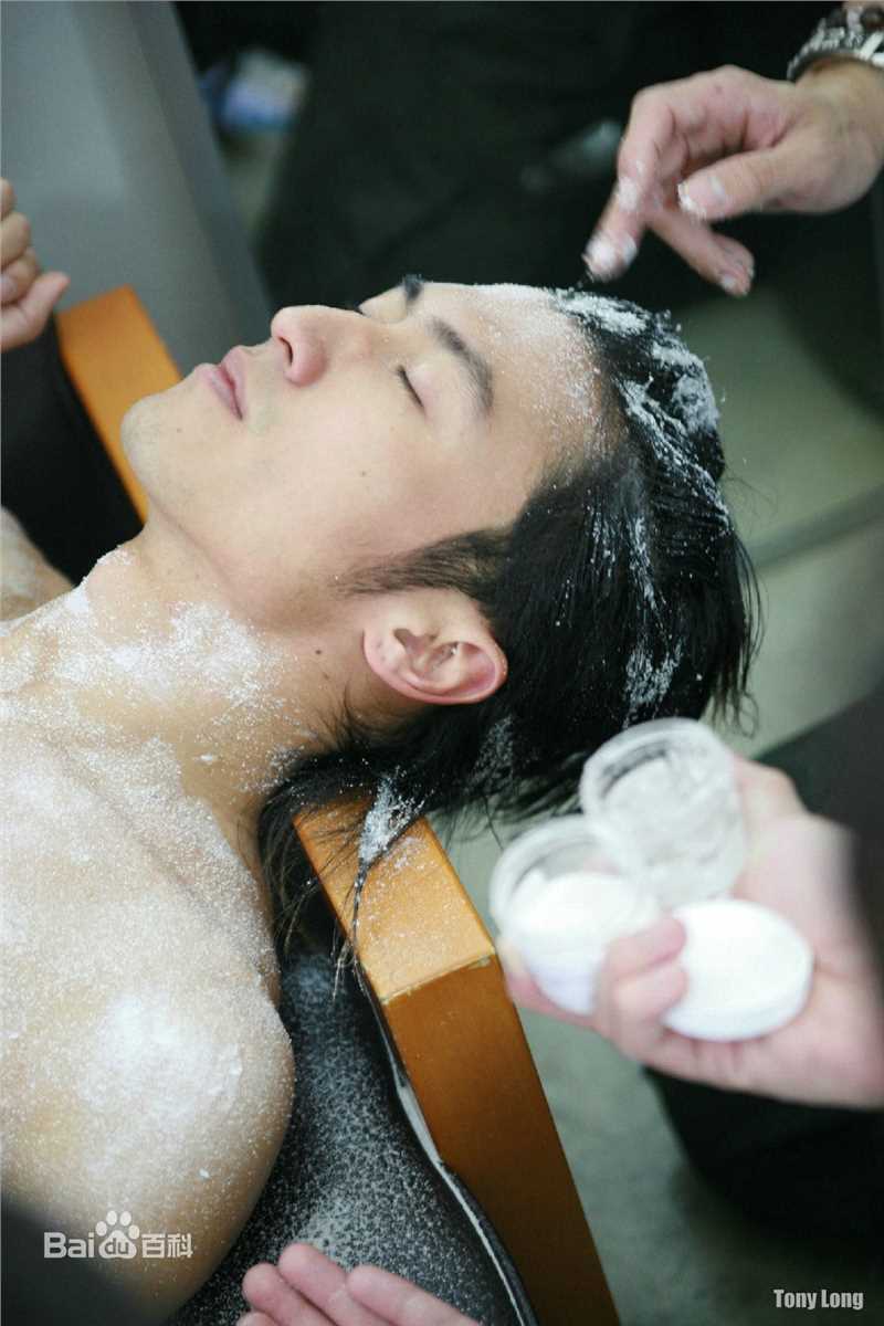 最新谢霆锋(Nicholas Tse（尼古拉斯 . 谢）)精彩图册