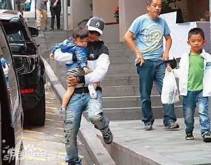 精选谢霆锋(Nicholas Tse（尼古拉斯 . 谢）)精彩图册