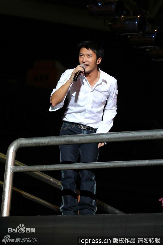 精选谢霆锋(Nicholas Tse（尼古拉斯 . 谢）)精彩图册