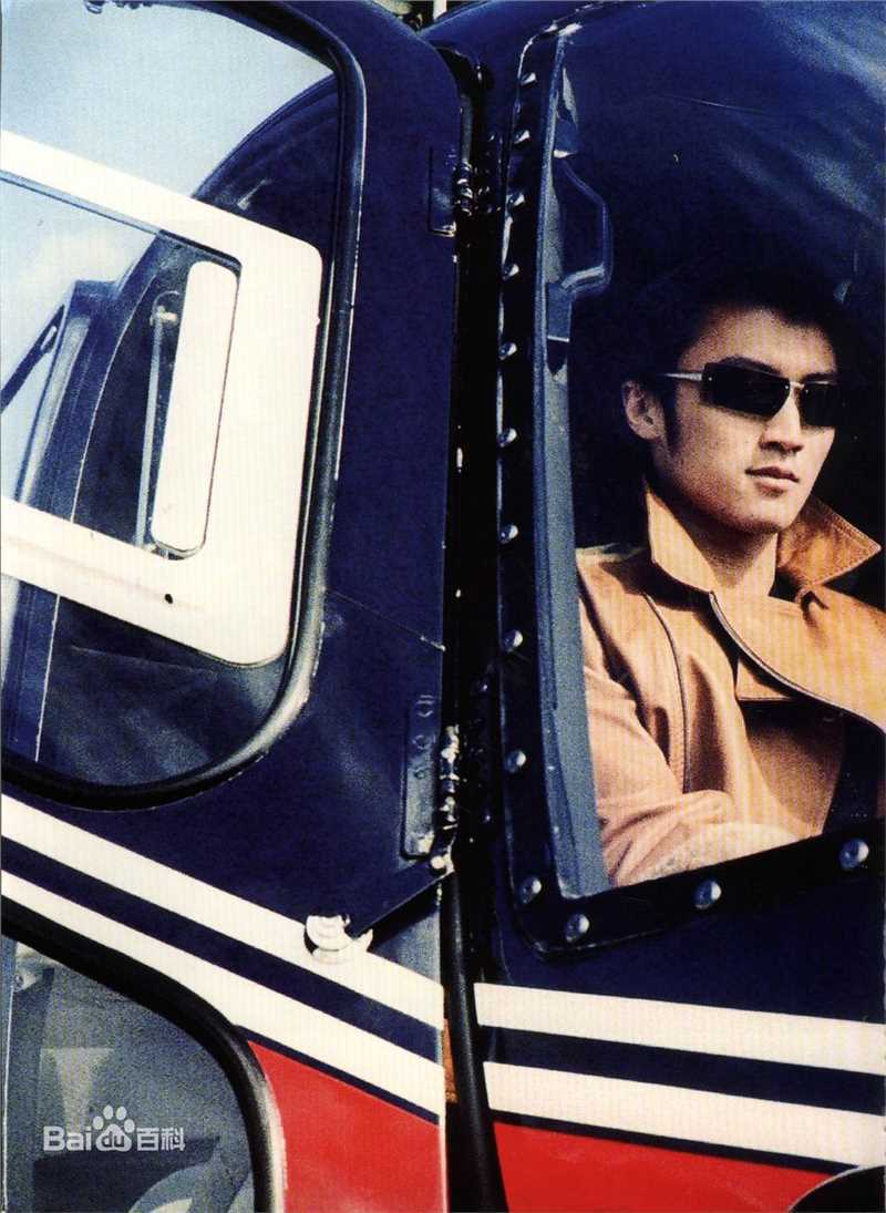 精选谢霆锋(Nicholas Tse（尼古拉斯 . 谢）)精彩图册1