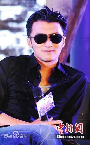 精选谢霆锋(Nicholas Tse（尼古拉斯 . 谢）)精彩图册1
