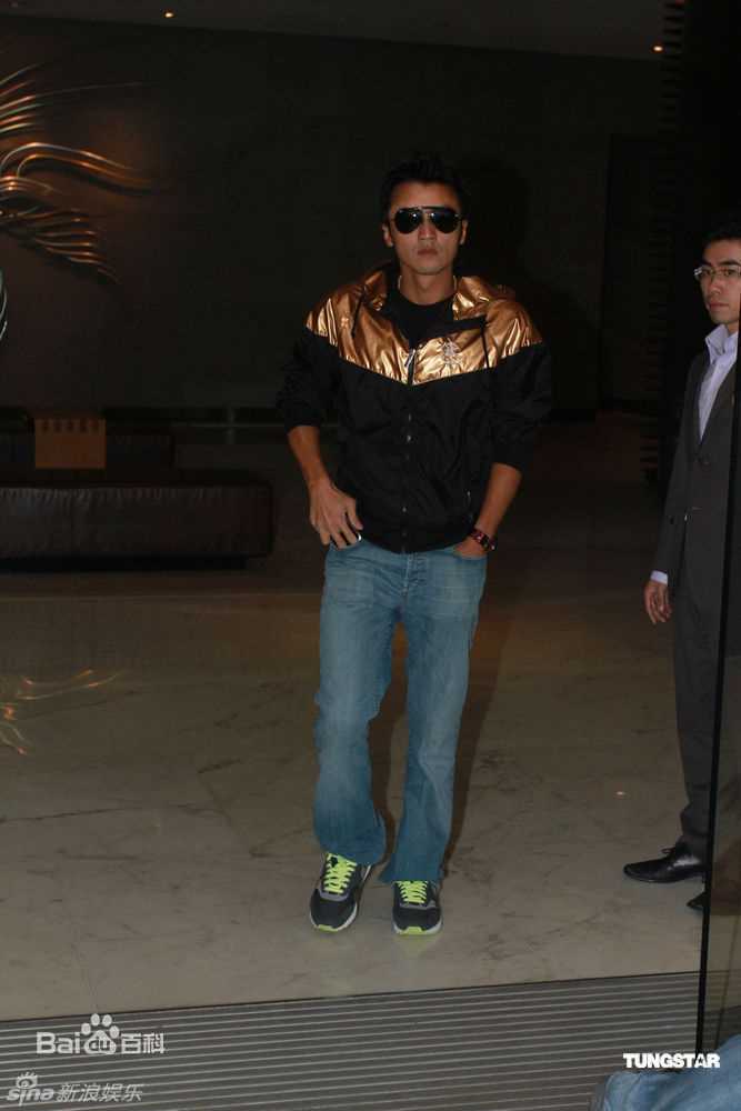 最全谢霆锋(Nicholas Tse（尼古拉斯 . 谢）)精彩图册