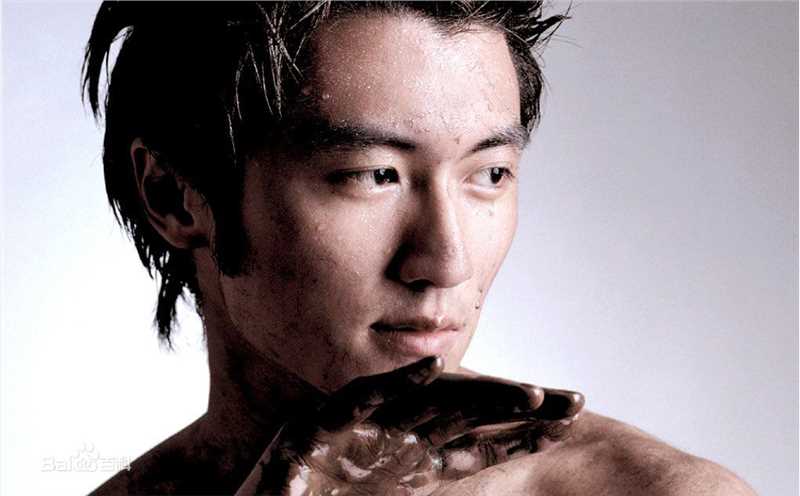 最新谢霆锋(Nicholas Tse（尼古拉斯 . 谢）)精彩图册2